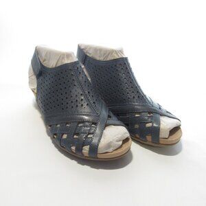 Earth Leather Perforated Wedge Sandals- Pisa Galli Lake Blue 7.5 WIDE NIB